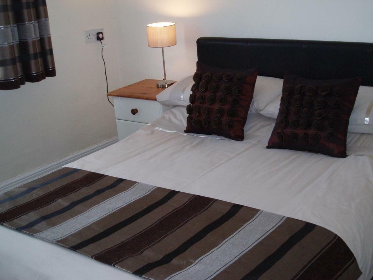 Copper Beech Rooms New Quay Exteriör bild